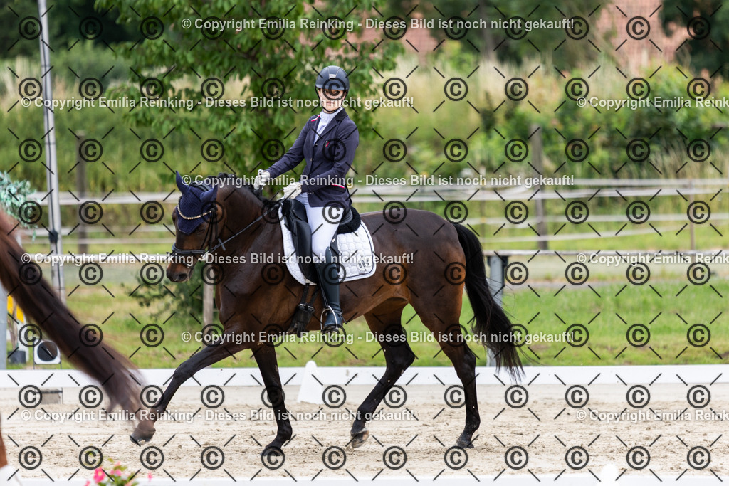 CL5A8081 | Emilia Reinking Fotografie - Realisiert mit Pictrs.com