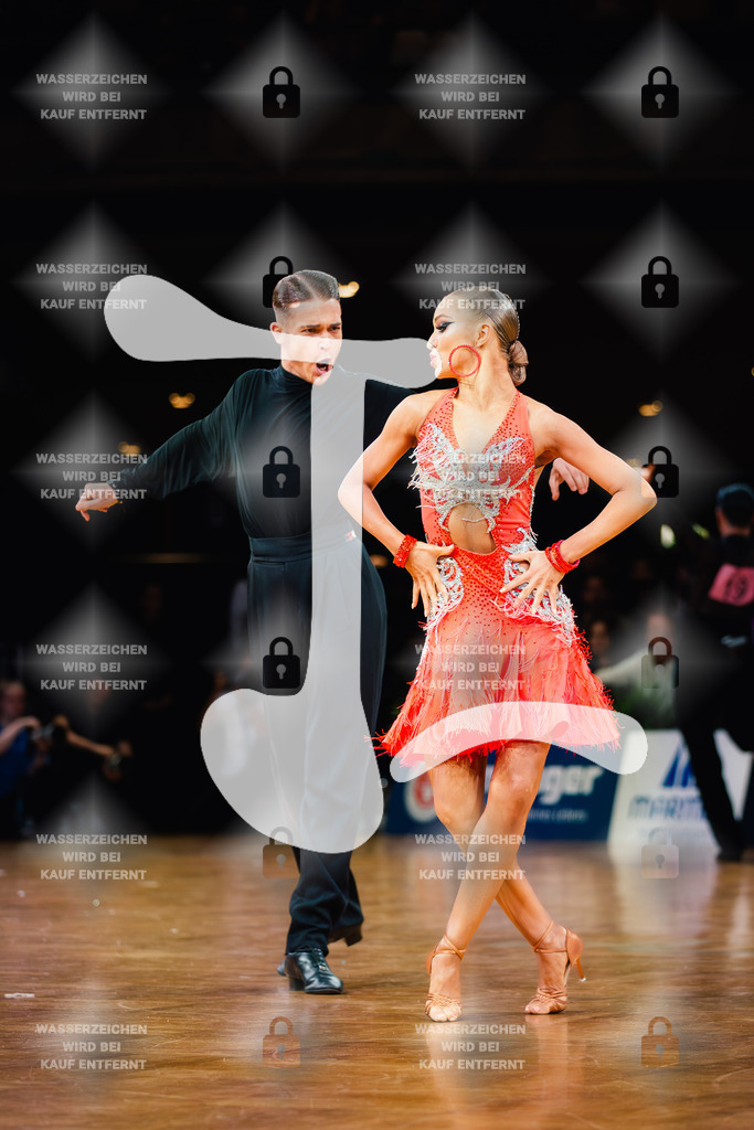 GOC 2025 - WDSF GrandSlam Latin 64-67th (183) Vlad-Alexandru Visan _ Khrystyna Shugurova (Germany)-2025-08-23-1969 | Webshop for digital downloads and prints of dance sport, event & show photographer Julian Link - Realisiert mit Pictrs.com