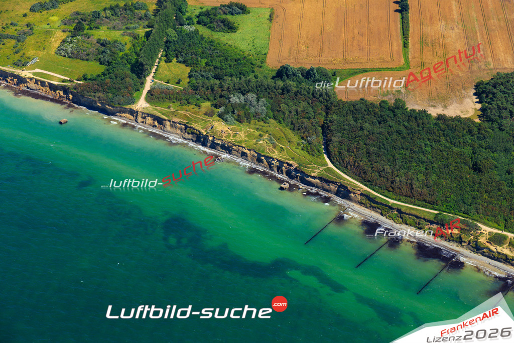 Die Luftaufnahme der Stadt Ahrenshoop wurde vom UL-Flugzeug heraus erstellt ( keine Drohne )- hohe Auflösung für beste Qualität