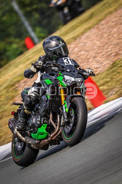 0031-260815BB-021_31 | Deine Full-Service-Agentur für ✔️Videoproduktionen und ✔️Motorsportfotografie Jetzt Angebot anfragen!