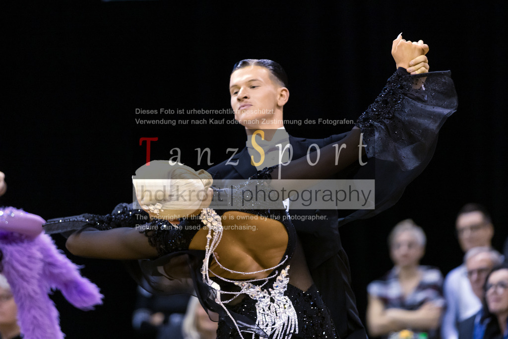 20241102_DM_HGR_Std_10010 | Tanzsportbilder, Standardtanz, Lateintanz, WDSF, DTV, LTVB, dancecomp, goc, hessen tanzt, blaues band der spree, walzer, tango, wiener walzer, slowfox, quickstepp, samba, rumba, cha-cha-cha, paso doble. jive, hd-kroft photography, turniertanzsport