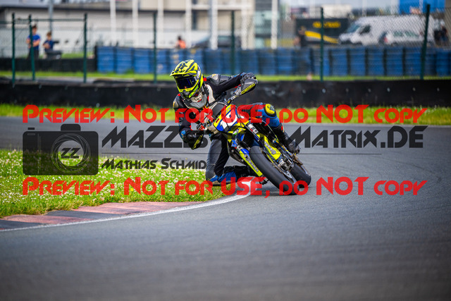 MaZZes_FotoMatrix_240621_6021986_9813 | GRUEN