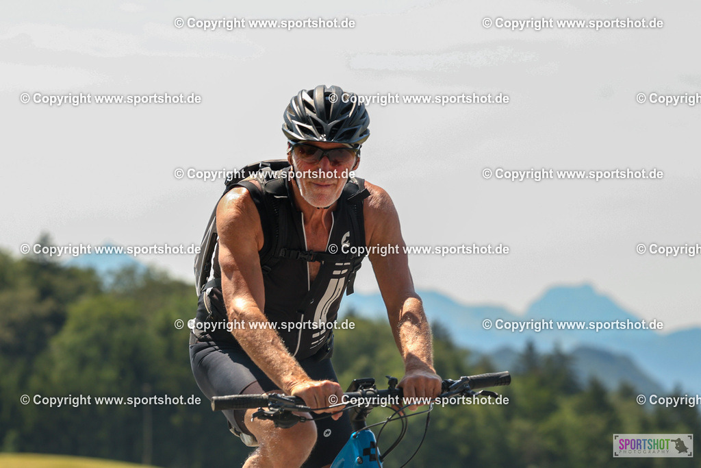 AR6_8026 | Rund um das Thema Sport-Event-Fotografie & individuelle Teilnehmerfotos. Jeder Teilnehmer wird fotografiert.
