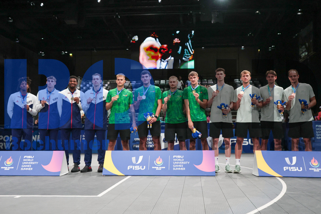 SES_RRG3x320250720-308 | bond - Realisiert mit Pictrs.com