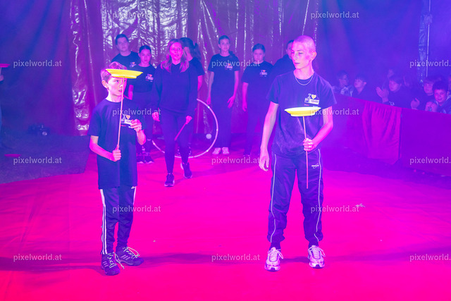 Zirkusvorstellung der MS Feldkirchen Digital | Bildershop von pixelworld.at - Realisiert mit Pictrs.com