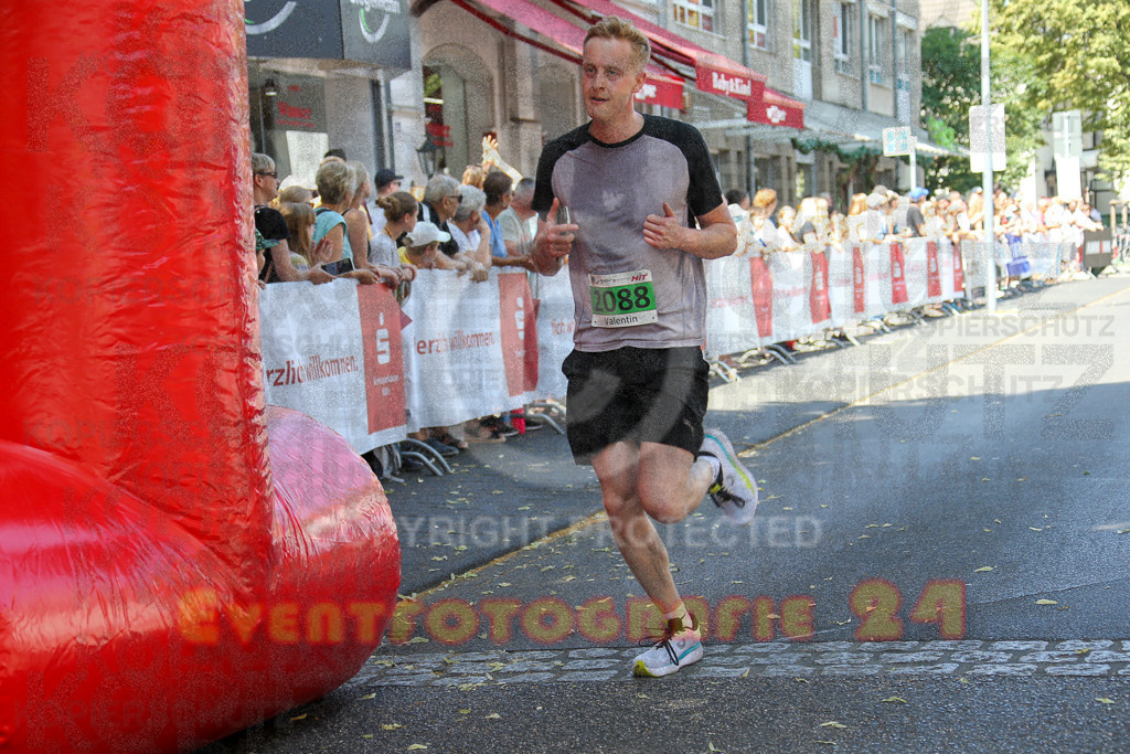 250621_1158_EX1_4450 | Sportfotografie im Rhein-Sieg Kreis, Köln, Bonn, NRW, Rheinland Pfalz, Hessen, etc. Unser Tätigkeitsfeld umfasst den Laufsport vom Volkslauf über den Marathon, Duathlon, Triathon bis zum Ultralauf wie Kölnpfad Ultra oder Schindertrail.