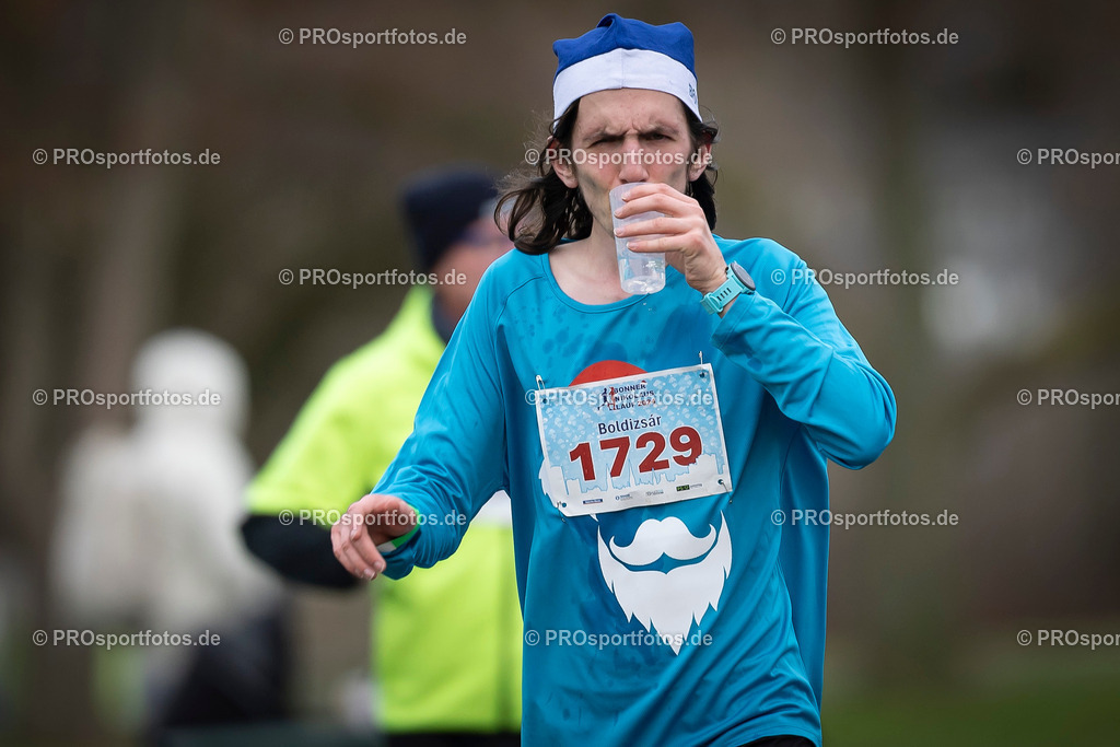 Bonner Nikolauslauf in Bonn, 08.12.2024 | Impressionen vom Bonner Nikolauslauf am 08.12.2024 in Bonn (Freizeitpark Rheinaue). Foto: BEAUTIFUL SPORTS/Axel Kohring