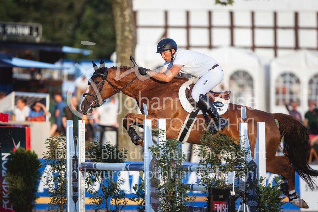 240711_BHO_M1-Spr-1-730 | Deine schönsten Turniermomente als professionelle Fotos! Entdecke hochwertige Pferdesport-Fotografie im Online-Shop. Jetzt Fotos finden & bestellen!