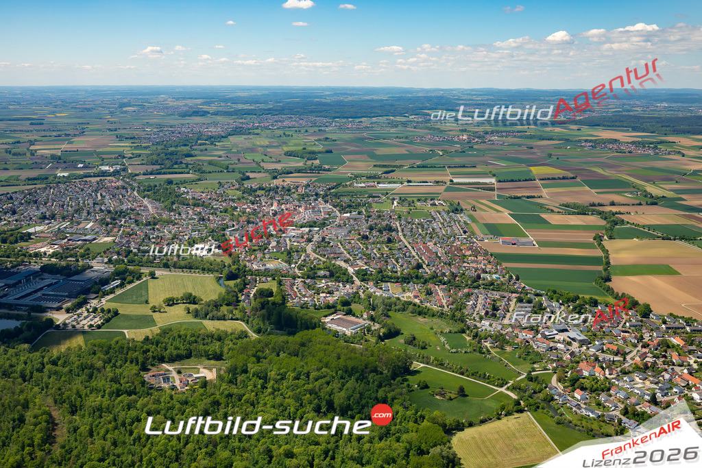 Luftaufnahme  Echenbrunn  Gundelfingen an der Donau Das Luftbild wurde 2025 vom UL-Flugzeug heraus erstellt ( keine Drohne ) - Hochauflösende Luftaufnahme -Nicht vergleichbar mit Google Maps oder Satelittenbilder- Die Geschenkidee !Mit Lizenz und Bildrechte bestellbar