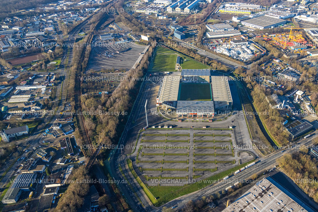 Essen241201768RWE-StadionAnDerHafenstrasse | Luftbild, Fußballstadion an der Hafenstraße des Clubs Rot-Weiss Essen,3. Bundesliga , Essen-Borbeck, Tribünen, ,Essen, Ruhrgebiet, Nordrhein-Westfalen, Deutschland