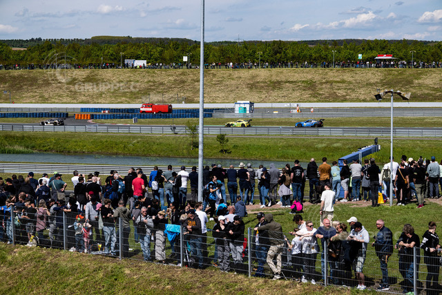 DTM124_042713343205863MC | DTM, 1. + 2. Rennen Oschersleben 2024 - Foto: Gruppe C Photography - Realisiert mit Pictrs.com
