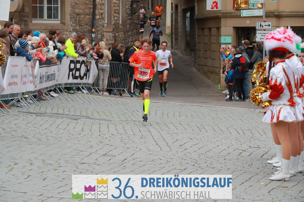 VR Bank Hauptlauf 10km | 3königslauf 2022 VR Bank Hauptlauf - Realisiert mit Pictrs.com