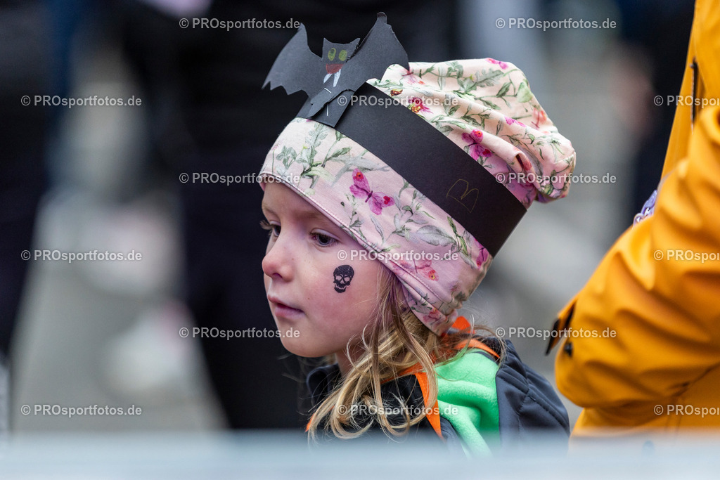 Sparda-Bank Halloween-Run Koeln 2023, 31.10.2023, Forstbotanischer Garten Rodenkirchen, Koeln | Impressionen vom Sparda-Bank Halloween-Run Koeln 2023, 31.10.2023, Forstbotanischer Garten Rodenkirchen, Koeln