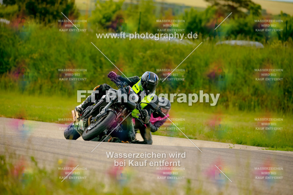 _MOT1412 | Hier findet Ihr Bilder von Touristenfahrten auf der Nürburgring Nordschleife oder von anderen Veranstaltungen die ich besucht habe. Viel Spass beim Durch Schauen 