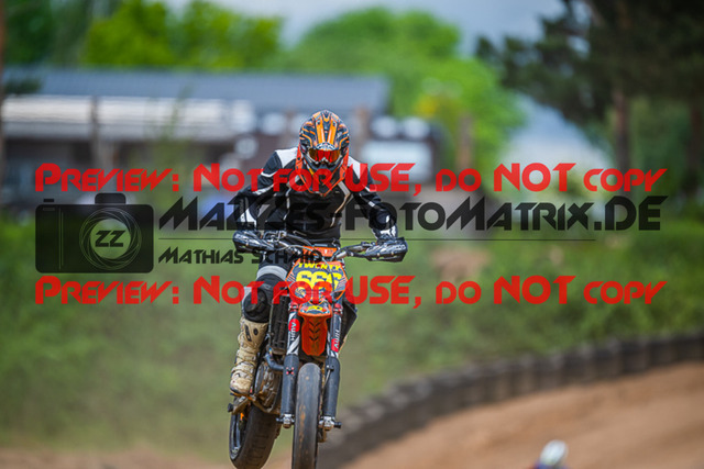 MaZZes_FotoMatrix_220528_7319 | Fotograf Mathias Schmid
Sportfotograf,
Eventfotograf,
Hochzeitsfotograf,
Portraitfotograf