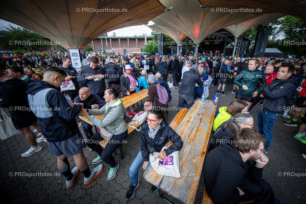 22. ASV Nachtlauf; Koeln, 28.05.25 | Impressionen vom 22. ASV Nachtlauf am 28.05.25 am Tanzbrunnen in Koeln. Foto: BEAUTIFUL SPORTS/Axel Kohring