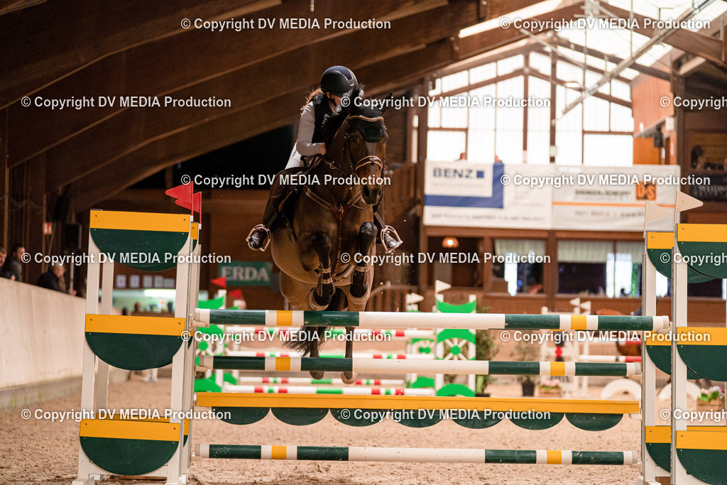 Springen Tag 1-615 | dv-media-shop - Realisiert mit Pictrs.com