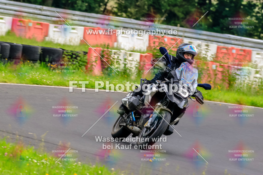 VBK-6882 | Hier findet Ihr Bilder von Touristenfahrten auf der Nürburgring Nordschleife oder von anderen Veranstaltungen die ich besucht habe. Viel Spass beim Durch Schauen 