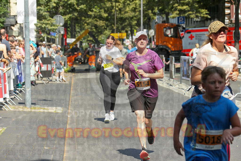 250621_1051_EX1_2919 | Sportfotografie im Rhein-Sieg Kreis, Köln, Bonn, NRW, Rheinland Pfalz, Hessen, etc. Unser Tätigkeitsfeld umfasst den Laufsport vom Volkslauf über den Marathon, Duathlon, Triathon bis zum Ultralauf wie Kölnpfad Ultra oder Schindertrail.