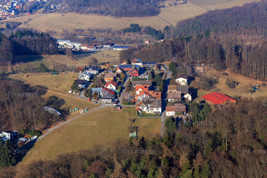 Luftbild: Dorfansicht aus Südwesten im Ortsteil Ober-Beerbach in Seeheim-Jugenheim im Bundesland Hessen in Deutschland. Foto: IMG_096612.jpg vom 14.02.2017 durch Werner Riehm/FLY-FOTO.de