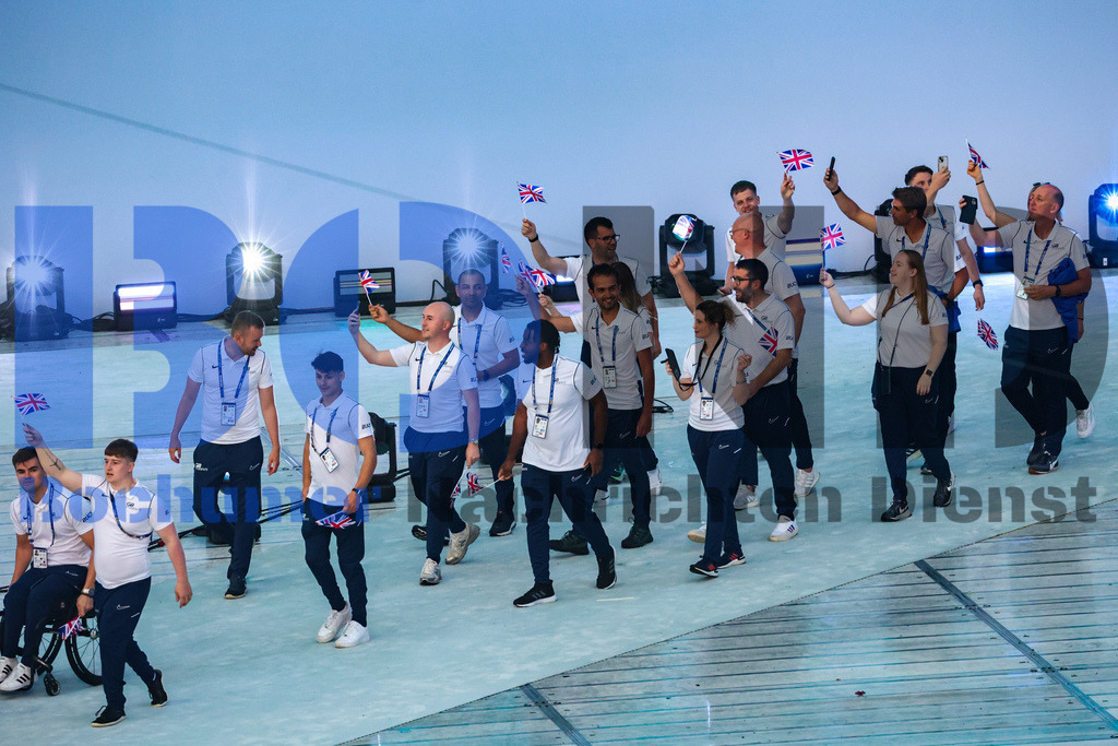 SES_TTGOPC20250716-64 | bond - Realisiert mit Pictrs.com