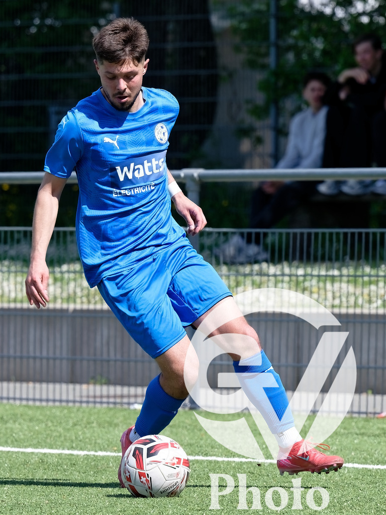 FC Vernier  v UGS FC  - 2eme ligue inter  | Geneva, Switzerland - April 19 : during the 2eme ligue inter  match between FC Vernier  and UGS FC  at Stade de Vernier on April 19 , 2026 in Geneva, Switzerland.