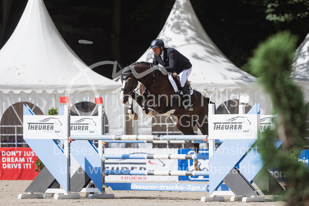 240912_OWLCh_SprPf-M-103 | Deine schönsten Turniermomente als professionelle Fotos! Entdecke hochwertige Pferdesport-Fotografie im Online-Shop. Jetzt Fotos finden & bestellen!