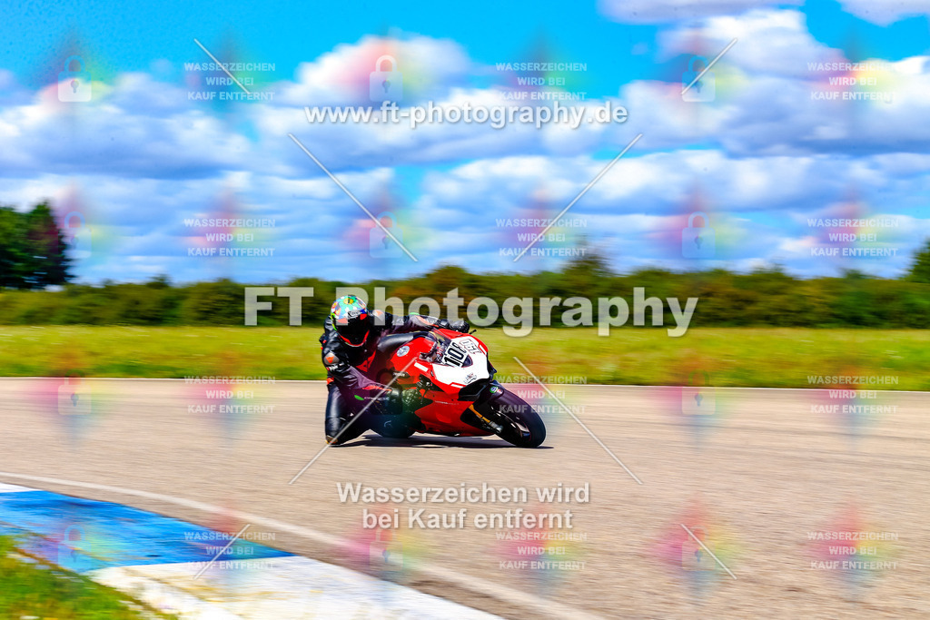 _OUR6499 | Hier findet Ihr Bilder von Touristenfahrten auf der Nürburgring Nordschleife oder von anderen Veranstaltungen die ich besucht habe. Viel Spass beim Durch Schauen 