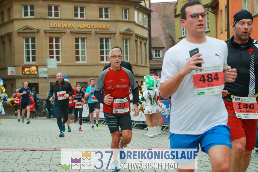 VR Bank Hauptlauf 10000m | 3 Koenigslauf 2023 - Realisiert mit Pictrs.com