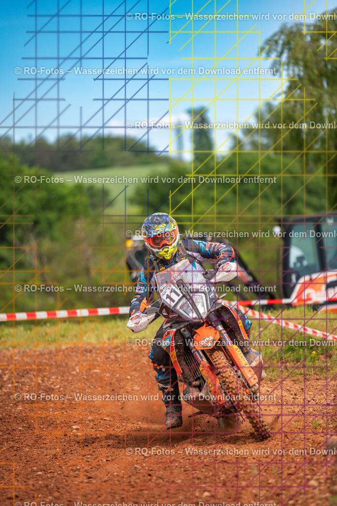 Wolfshausen 3 Lauf -366 | Sportfotografie von RO-Fotos: Motorsport, Motocross, Enduro, Laufveranstaltungen und Triathlon. Professionelle Fotos von Sportlern und Events. - Realisiert mit Pictrs.com