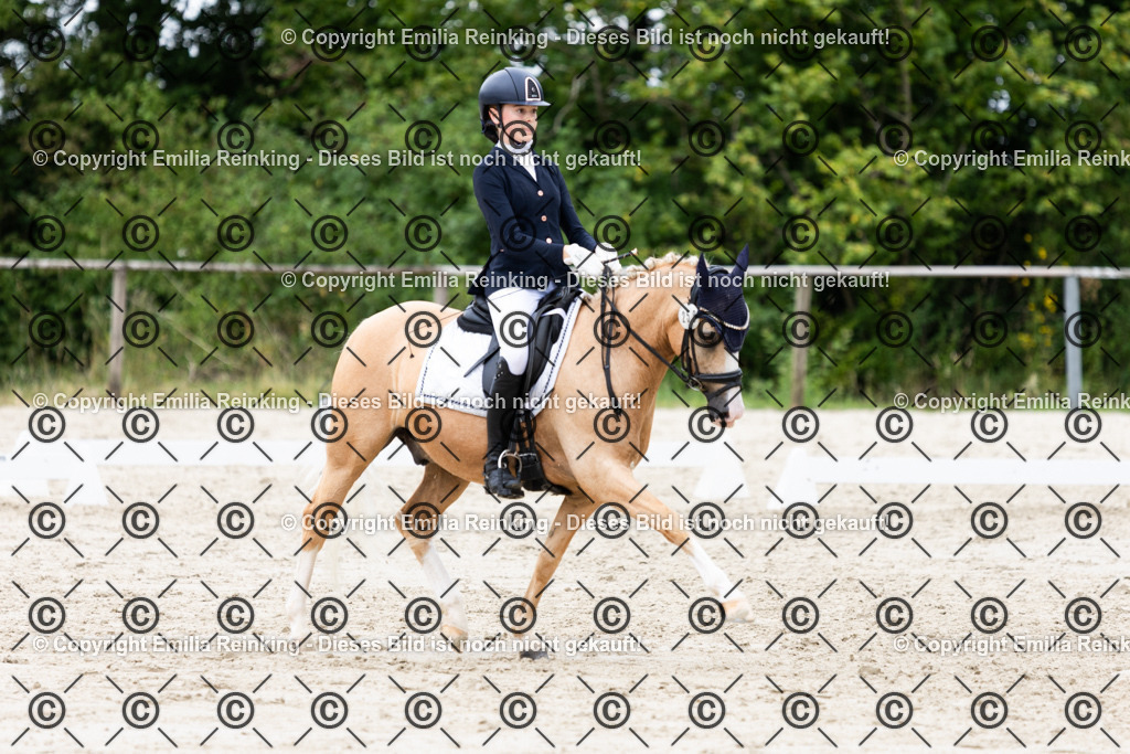 CL5A8639 | Emilia Reinking Fotografie - Realisiert mit Pictrs.com