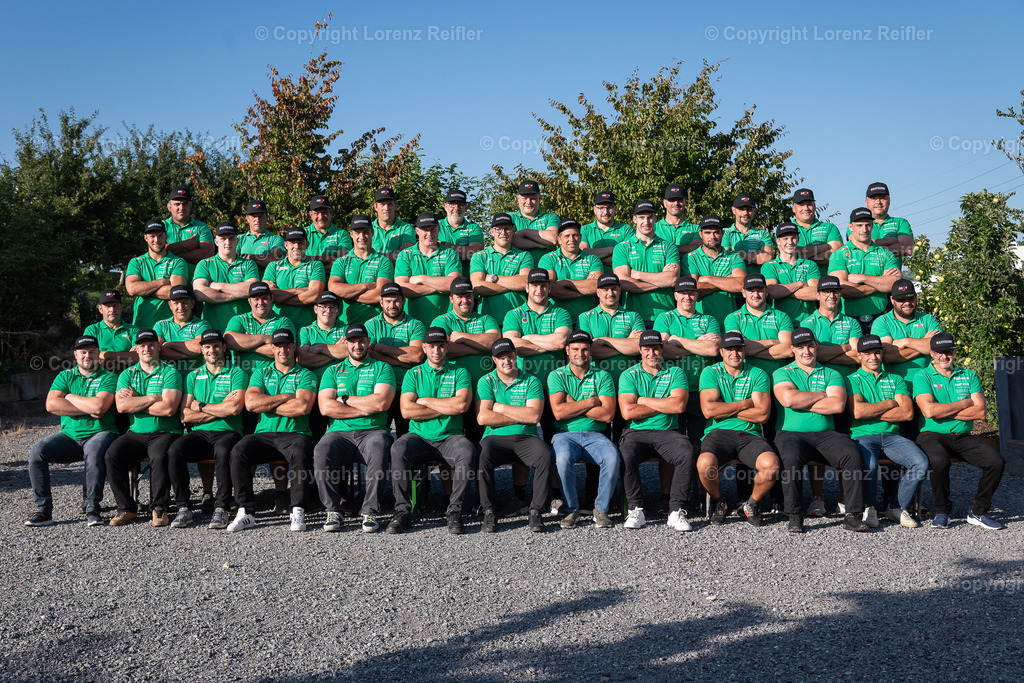 Schwingen -  230816 NOSV Team Unspunnen | Hofstadl GGossau, 16.8.23, Schwingen - NOSV Team Unspunnen, Team mit Betreuer und Vorstand