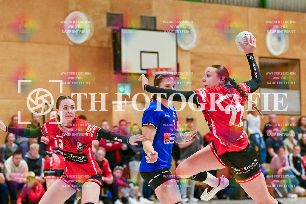 GER, SG Maulburg/Steinen - TuS Helmlingen, Frauen-Handball, Oberliga Suedbaden, 19. Spieltag, Saison 2024/2025, 23.03.2025 | Maike Hartmann (SG Maulburg/Steinen, #22) beim Wurf. GER, SG Maulburg/Steinen - TuS Helmlingen, Frauen-Handball, Oberliga Suedbaden, 19. Spieltag, Saison 2024/2025, 23.03.2025Foto: TH Fotografie/Thomas Hess