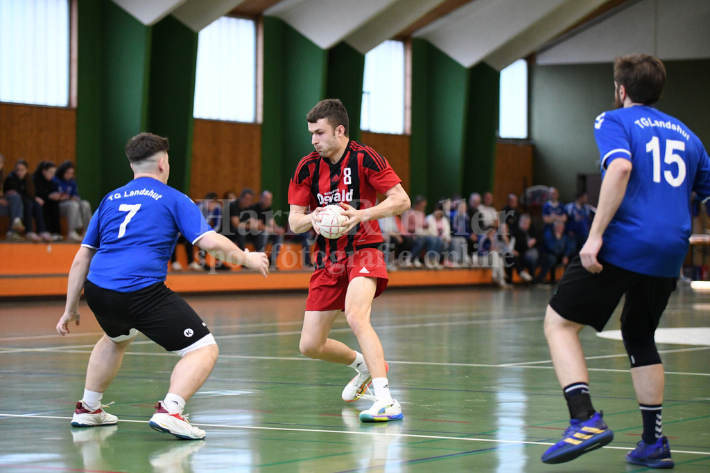 SSG Metten Herren II : TG Landshut III | Rümmelein, Tobias (SSG Metten II) - Realisiert mit Pictrs.com