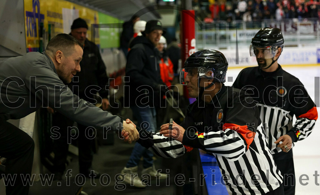 2023-03-14_006_TSV_Erding_gegen_TEV_Miesbach | Erding, Deutschland, 14.03.2023:
Eishockey, Bayernliga Playoffs 2022 / 2023, Halbfinale, TSV Erding gegen TEV Miesbach, Endergebnis: 5:3

Foto: Christian Riedel / fotografie-riedel.net