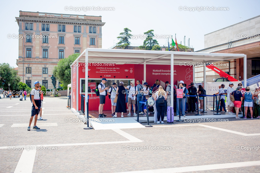 Italien_ Venedig_ Eintritt_ 23.06.2025-21 | 23.06.2025, Italien, ITA, Venetien, Venedig, im Bild Venedig, Stadtansichten, Tourismus, Eintritt, Gebuehren, Kassa, Contributo di Accesso alla Città di Venezia, Access Fee, to the City of Venice, Feature, Symbolbild, Creativ, Kreativ