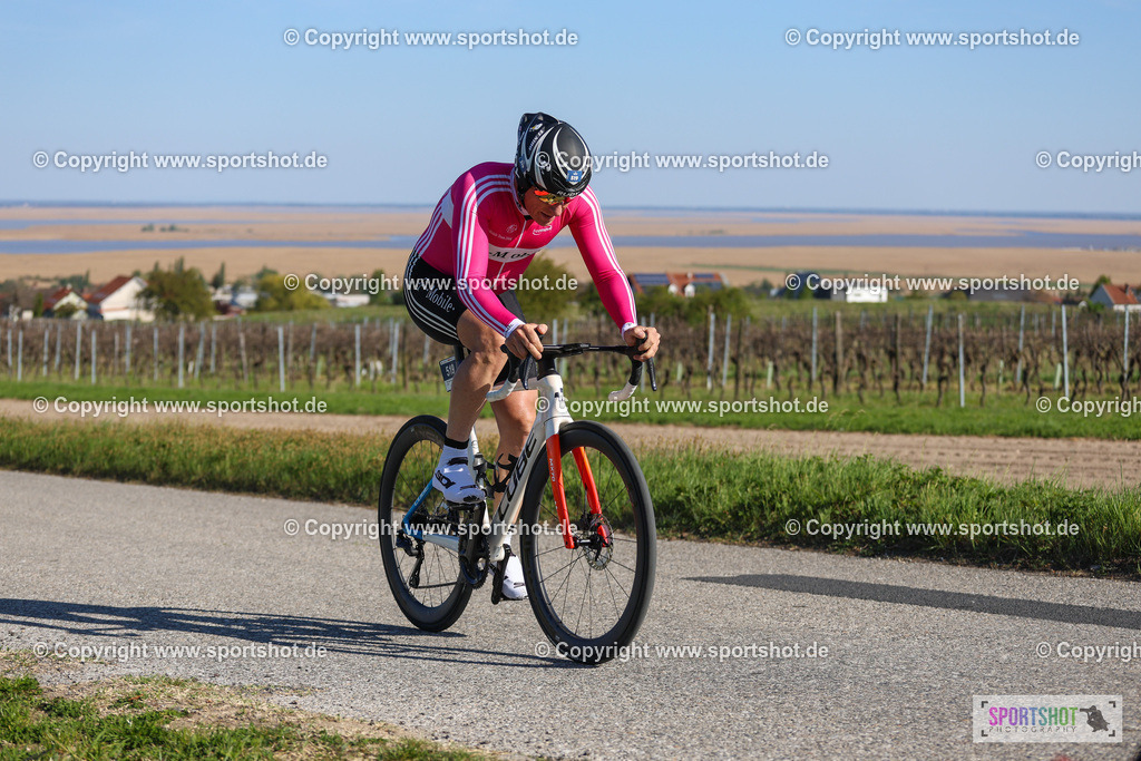 IMG_0189 | @sportshot_your_pictrs #yourpictures#roadtowm2029 #nrm #neusiedlerseeradmarathon #neusiedlersee #neusiedlerseetourismus #burgenland #mörbisch #nrm26 #burgenlandtourismus #voglundco #poweredbyburgenlandtourismus #radsport #rad #marathon #ucigranfondo #visitburgenland #ucigranfondoworldseries