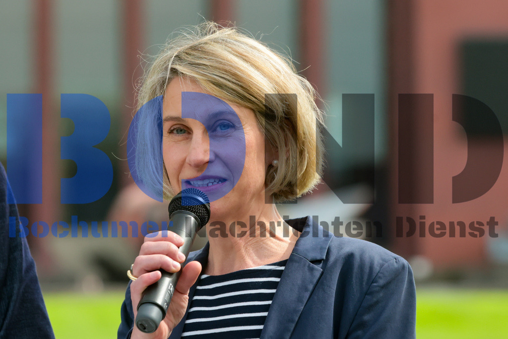 Bergmann-Ampel vor dem Deutschen Bergbaumuseum {date} -  | {headline}



(Foto: Sebastian Sendlak / BOND)

 - Realisiert mit Pictrs.com