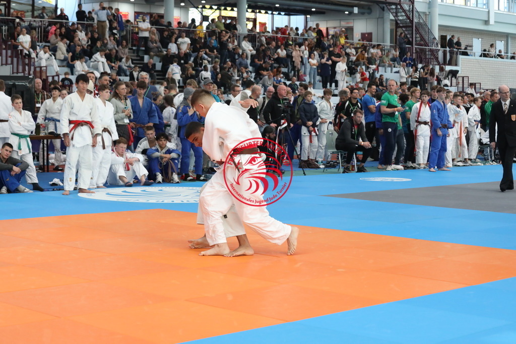 1J7A2135 | Fotos vom Adler Cup - Pictures from Adler Cup

Hier findet Ihr alle Eindrücke und großen Momente der Adler Cup Wochenenden. Here you will find all impressions and great moments of the Adler Cup weekends. - Realisiert mit Pictrs.com