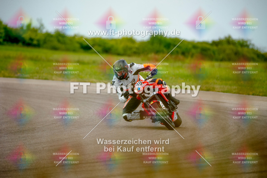 _MOT2565 | Hier findet Ihr Bilder von Touristenfahrten auf der Nürburgring Nordschleife oder von anderen Veranstaltungen die ich besucht habe. Viel Spass beim Durch Schauen 