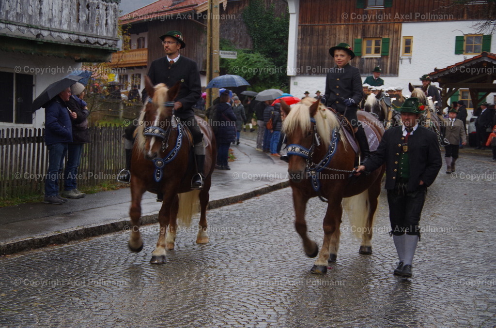 IMGP9320 | fotografiert von Axel PollmannLeonhardi Wallfahrt Benediktbeuern und Murnau, Fronleichnam, Fasching, Landschaft im Loisachtal und Benediktbeuern  - Realisiert mit Pictrs.com