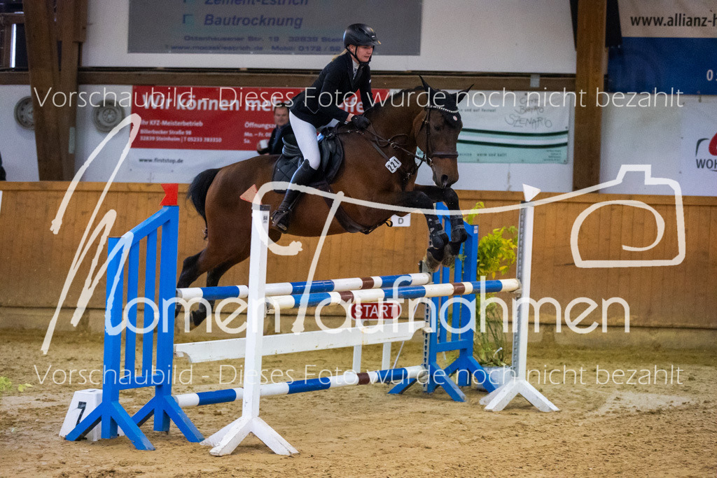 Sth-A-Spr.m.st.A.-017 | MomenTaufnahmen Pferdesportfotos