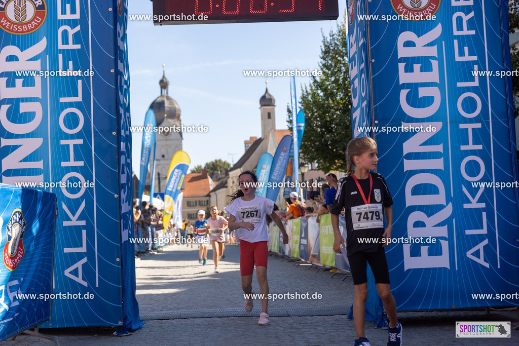 VJ__3293 | Stadtlauf Erding 2025 #stadtlauferding #erdingstadtlauf #stadtlauf_erding #laufmotivation #trisporterding #yourpictrs #sportshot_your_pictrs