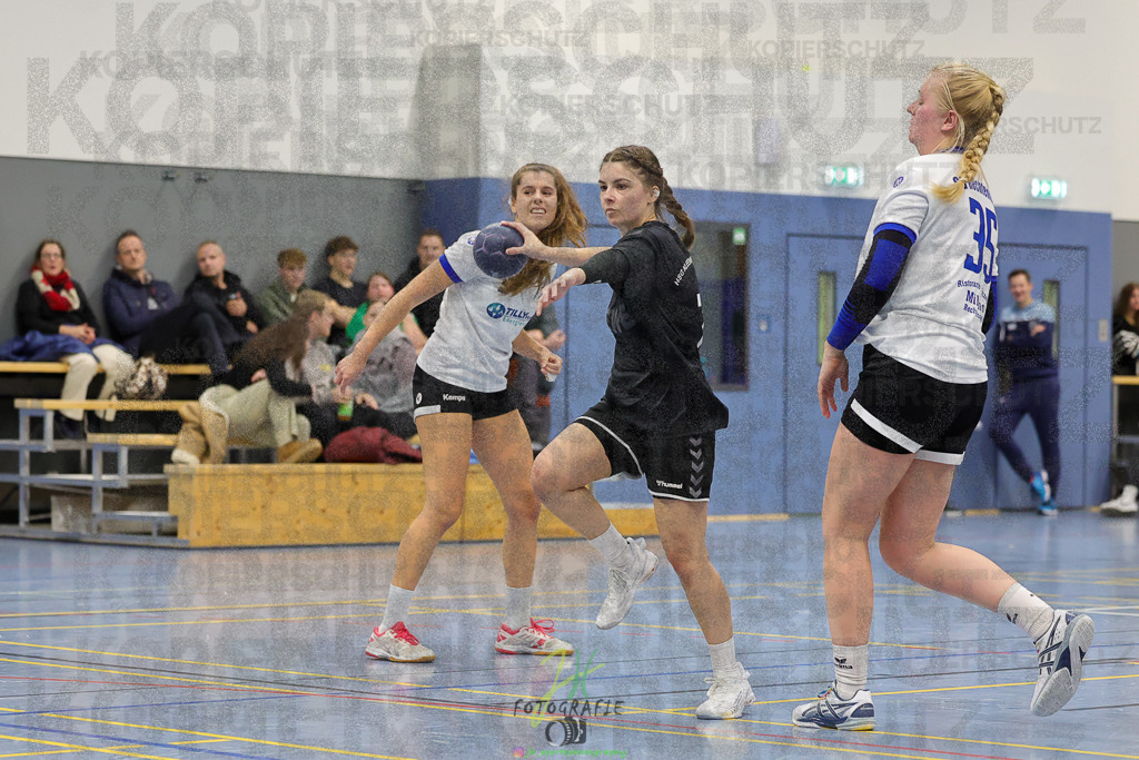 Frauen 2. Bezirksklasse, SG Rechtenbach - HSG Kleenheim/Langgöns III | Frauen 2. Bezirksklasse, SG Rechtenbach - HSG Kleenheim/Langgöns III am 16.11.2024 in Rechtenbach (Sporthalle Rechtenbach)Photo © 2024 - Jörg Heinrich - Realisiert mit Pictrs.com