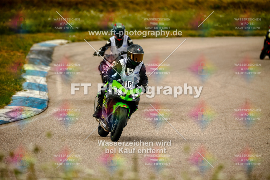 Chambley Juli-0870 | Hier findet Ihr Bilder von Touristenfahrten auf der Nürburgring Nordschleife oder von anderen Veranstaltungen die ich besucht habe. Viel Spass beim Durch Schauen 