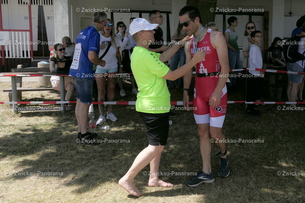2025_0614_KoberbachTriathlon_Orga_012 | Urban. Natur. Panorama. Luftbild. 
Der Bildershop für aufregende Perspektiven!
Für Deko, Wandbild und Kalender!
Wir bringen LED-Bilder zum Leuchten!
