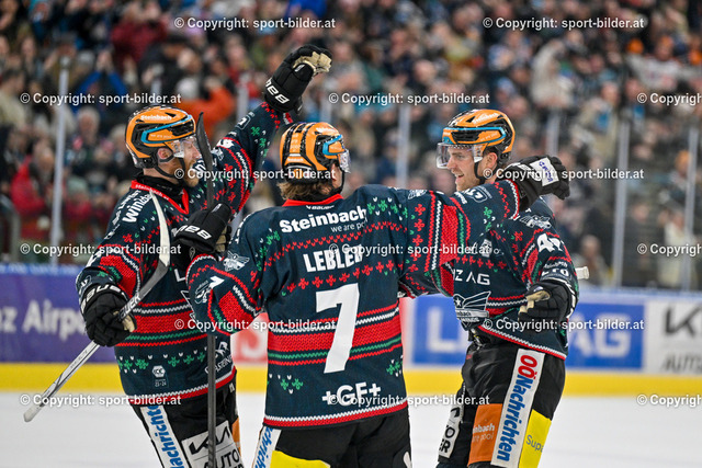 AUT, ICE, Black Wings Linz (AUT) vs Fehervar AV 19 (HUN) | 22.12.2023, Eishalle Linz, AUT, ICE Eishockey Liga, Black Wings Linz (AUT) vs Fehervar AV 19 (HUN), im Bild Jubel Spieler EHC Black Wings Linz (BWL)


// ICE win2day Hockey League Match between Black Wings Linz (AUT) vs Fehervar AV 19 (HUN) in Linz, Austria on 2023/12/22