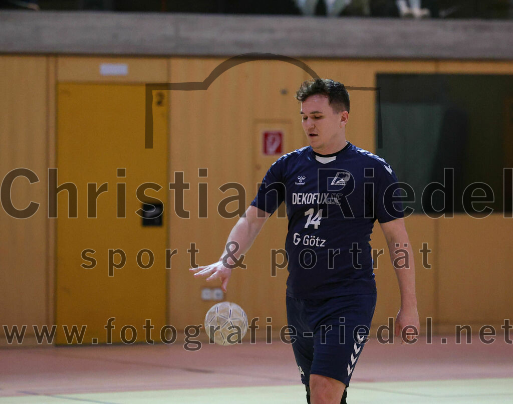 2023-12-09_053_SpVgg_Altenerding_gegen_TSV_Indersdorf | Erding, Deutschland, 09.12.2023:
Handball, Bezirksoberliga Männer 2023 / 2024, 10. Spieltag, SpVgg Altenerding gegen TSV Indersdorf, Endergebnis: 42:25

Kevin Mössle (TSV Indersdorf, #14)

Foto: Christian Riedel / fotografie-riedel.net