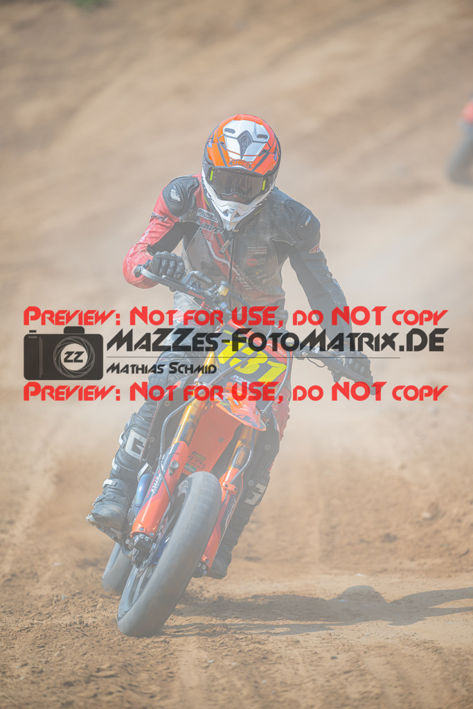 MaZZes-Fotomatrix-20260816-614716 | S2