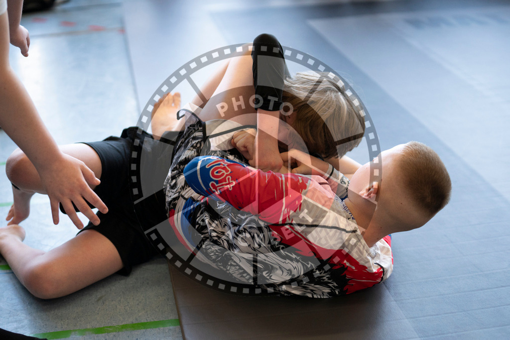 20240309PBB4774 | Fighters compete during the International Luta Livre (ILLCS) Spring Championship in Hannover, Germany, on March 9, 2024.